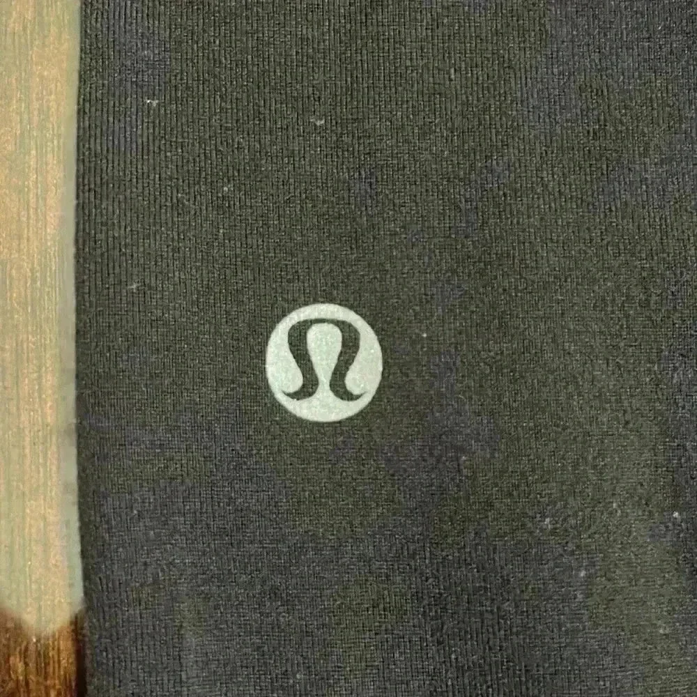 Mid rise Lululemon legging